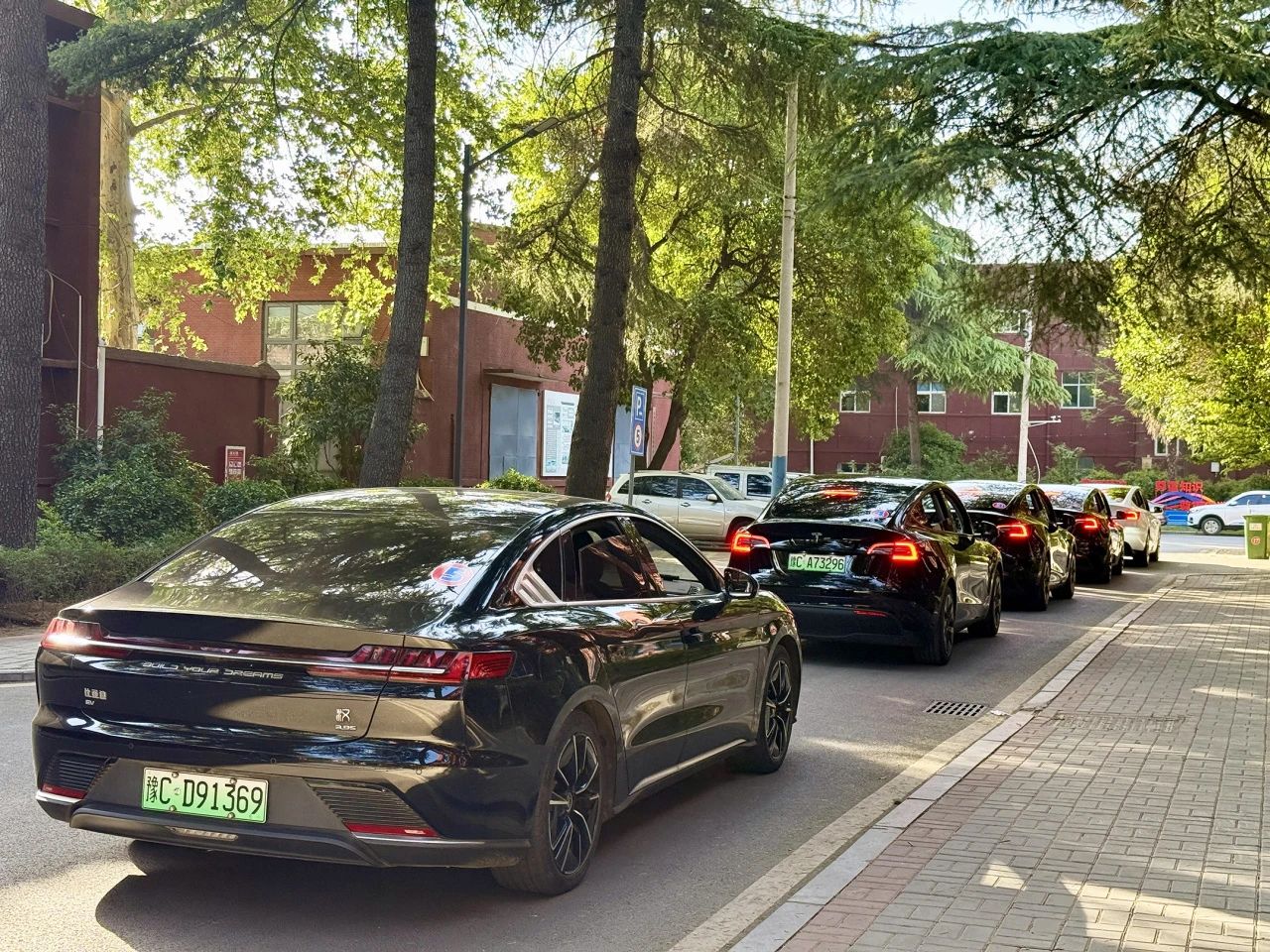 微信图片_20250419153428.jpg