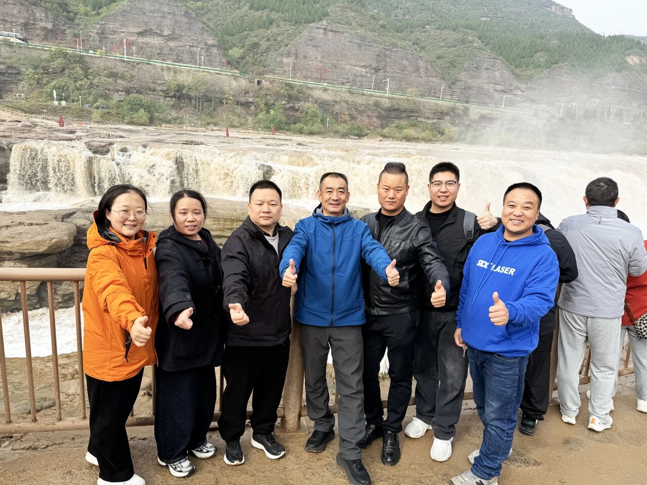 1761552254568768.jpg 微信图片_2025-10-27_160355_786.jpg