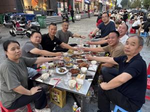 26年6月研发中心聚餐团建